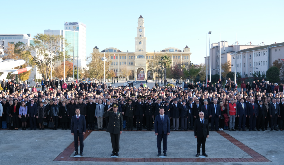 84’üncü yıldönümünde de O’nunla yaşıyor, O’nu yaşatıyoruz!