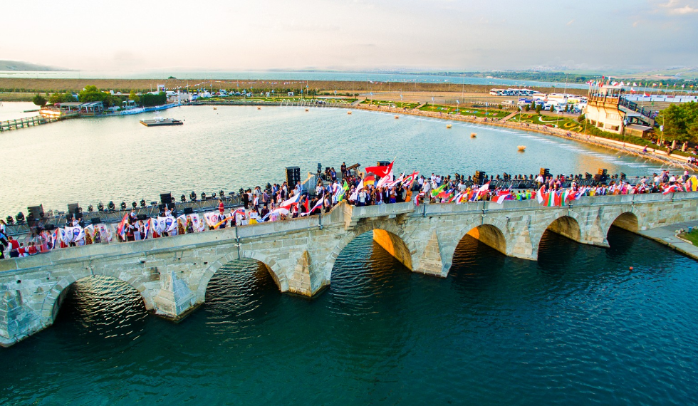  Festival, Covid-19 salgınında hayatını kaybedenlere adandı