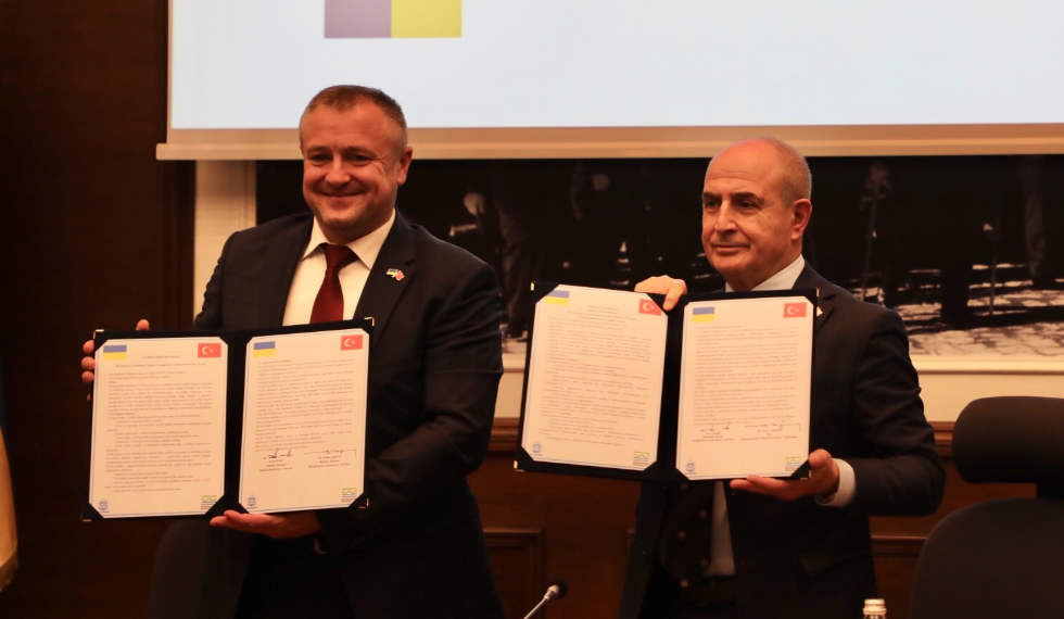 Büyükçekmece Become Sister City with Dolyna from Ukraine