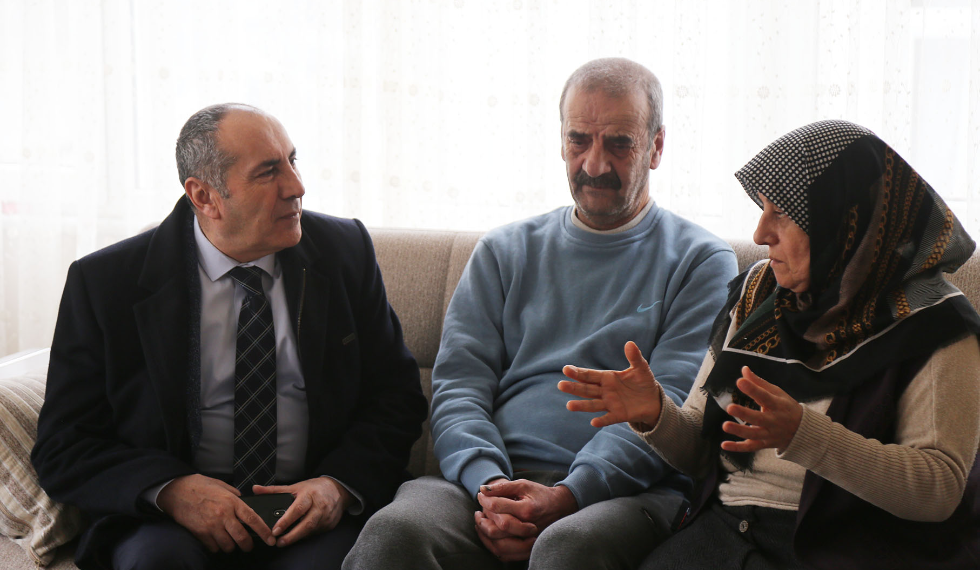 Büyükçekmece Belediyesi depremzedeleri yalnız bırakmıyor