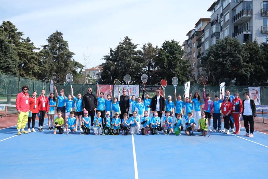 Bahar Şenliği’nde tenis heyecanı zirve yaptı