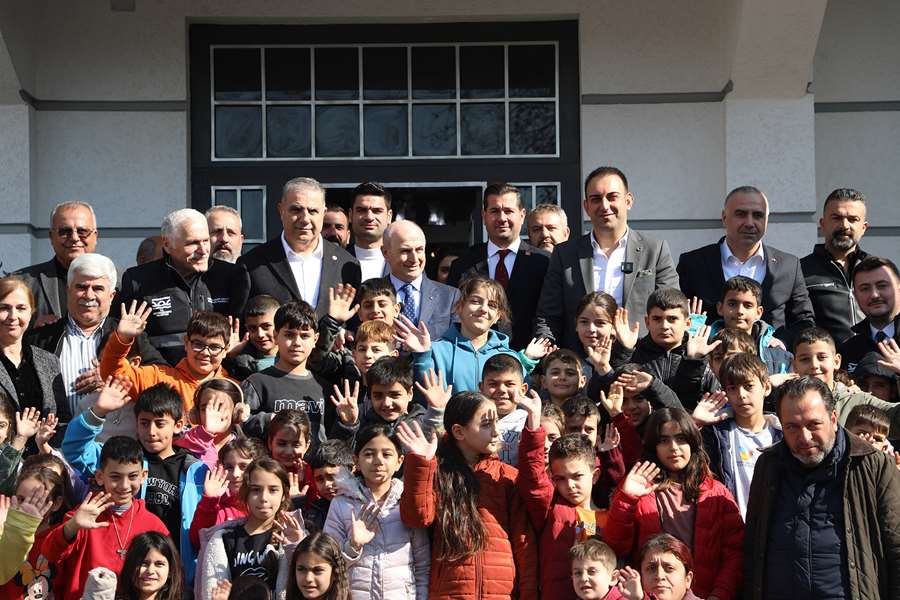 Büyükçekmece Belediyesi depremzede Hatay’ı yalnız bırakmıyor