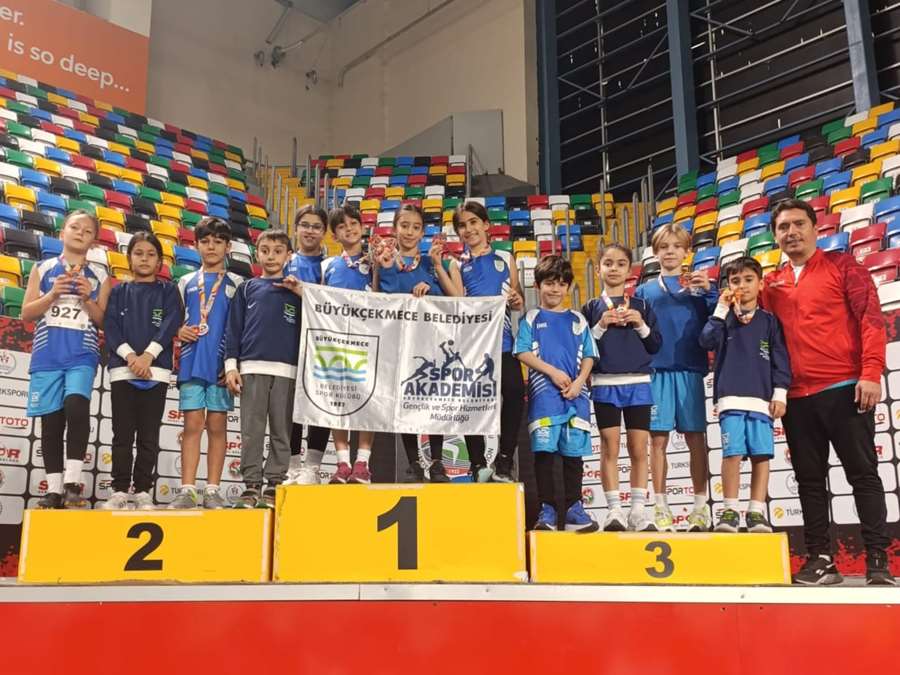 Büyükçekmece Spor Kulübü, atletizmde gururu yaşattı