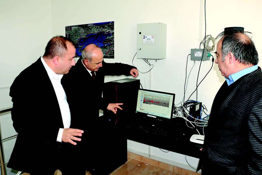 Deprem-Tsunami Gözlem İstasyonu