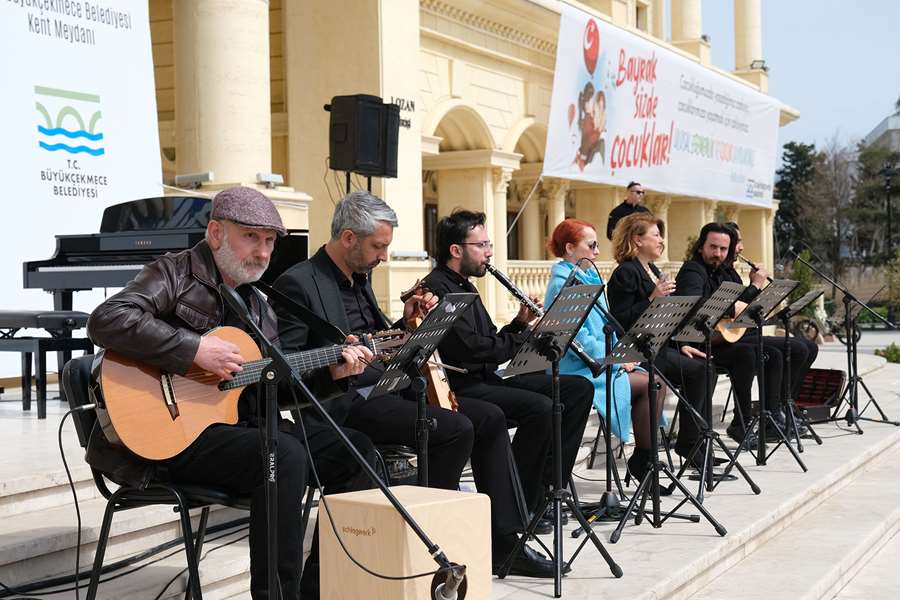 Dünya Sanat Günü’nde sanatın tüm renkleri Büyükçekmece’de buluştu
