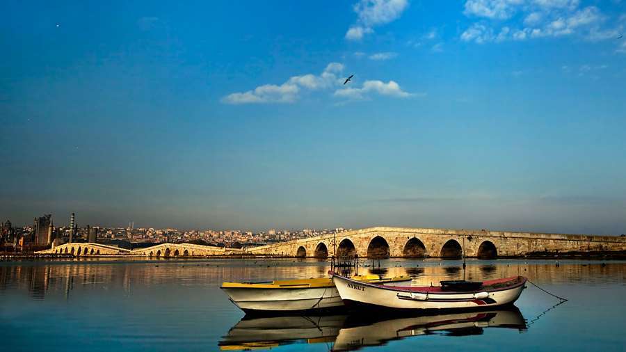 Kanuni Sultan Süleyman (Mimar Sinan) Köprüsü