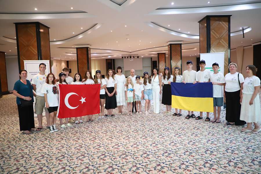Savaş mağduru 50 Ukraynalı çocuk Büyükçekmece’de düzenlenen kampta buluştu
